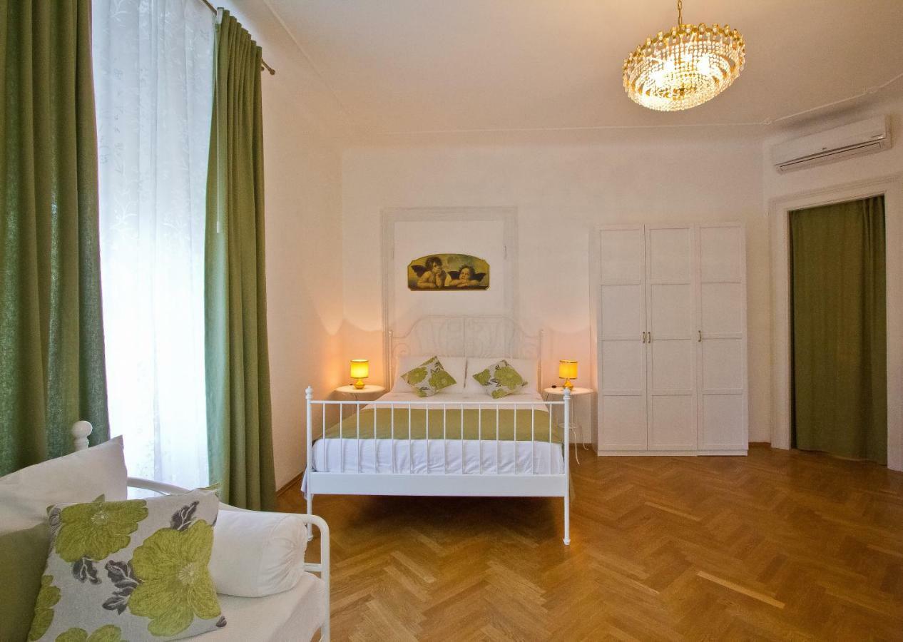 Golden Rooms Bed & Breakfast Trieste Eksteriør bilde