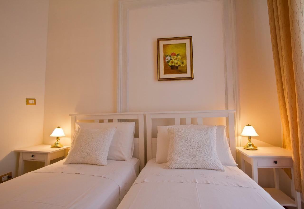 Golden Rooms Bed & Breakfast Trieste Eksteriør bilde