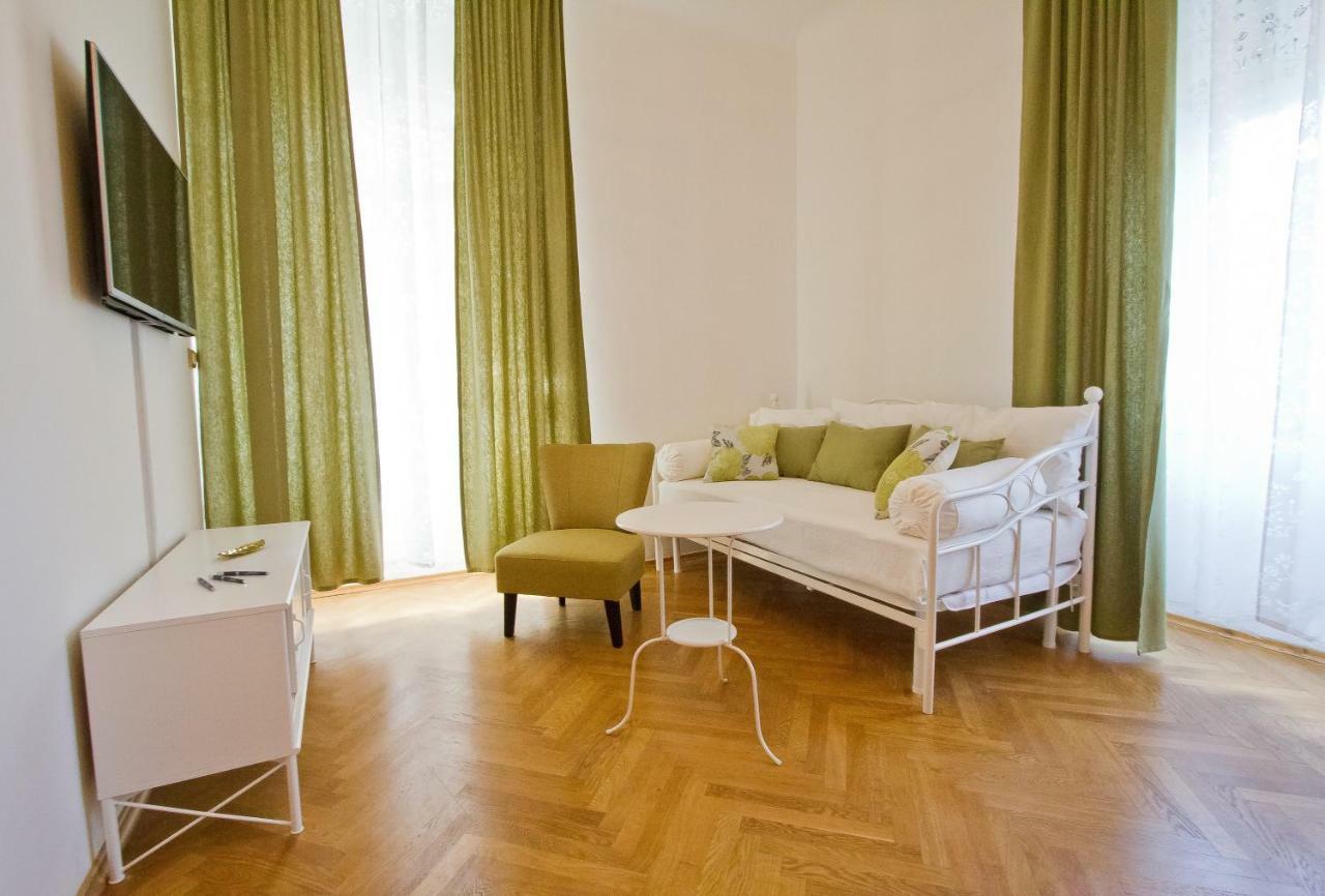 Golden Rooms Bed & Breakfast Trieste Eksteriør bilde