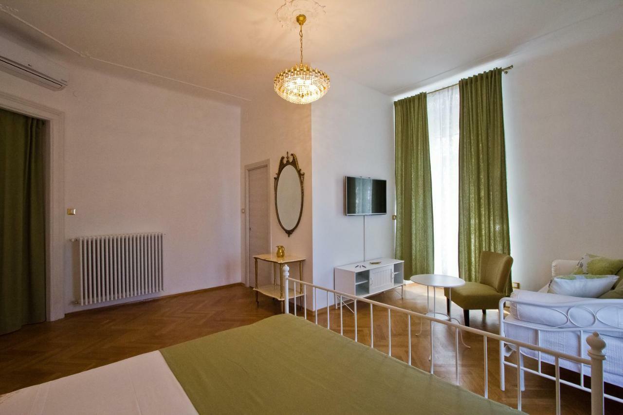 Golden Rooms Bed & Breakfast Trieste Eksteriør bilde